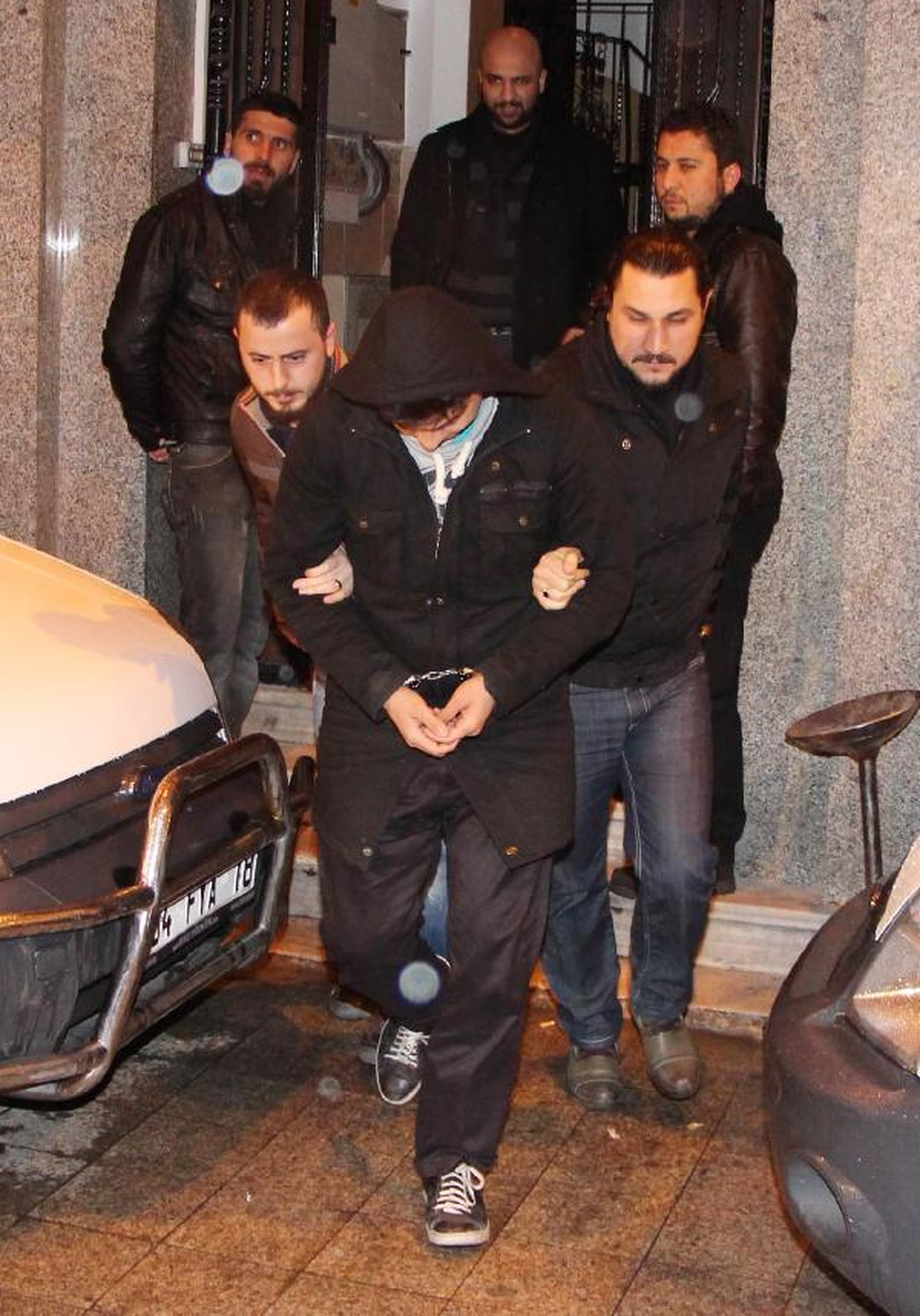 Polis Şüpheliyi İnternet Üzerinden Buldu