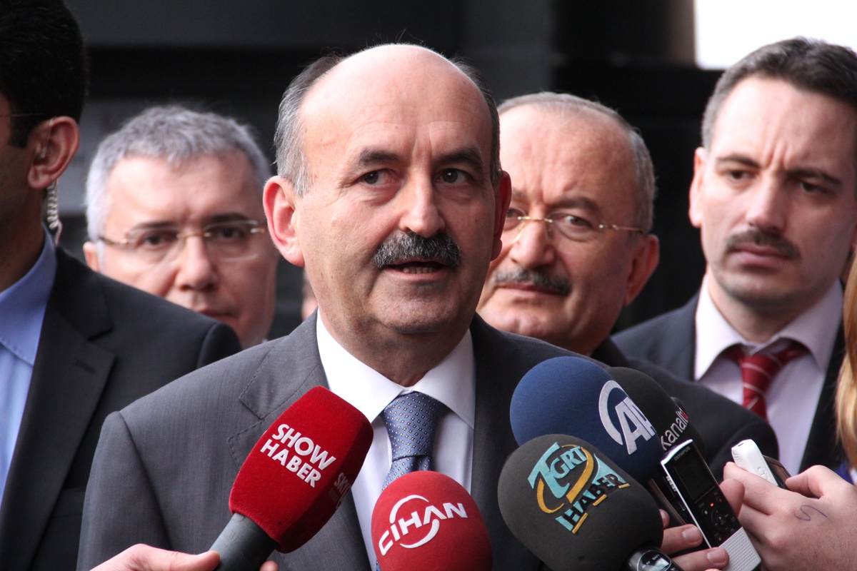 Sağlık Bakanı Müezzinoğlu, Trakya Bölgesi Milletvekilleriyle Bir Araya Geldi
