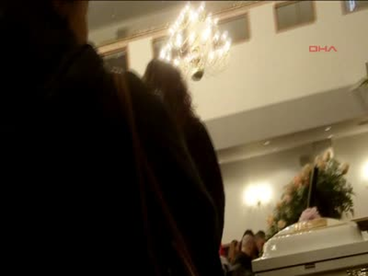 Sierra İçin New York\'ta Cenaze Töreni Düzenlendi