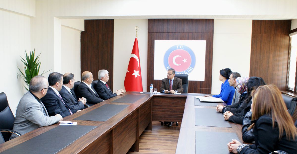 Sivil Toplum Örgütlerinin Vali Tapsız\'a Ziyaretleri Devam Ediyor