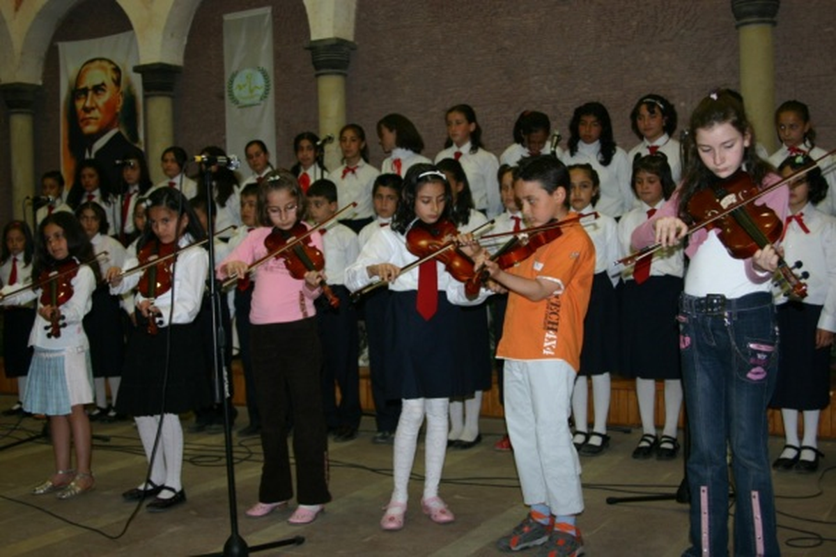 Solist ve Korist Yetiştirilecek