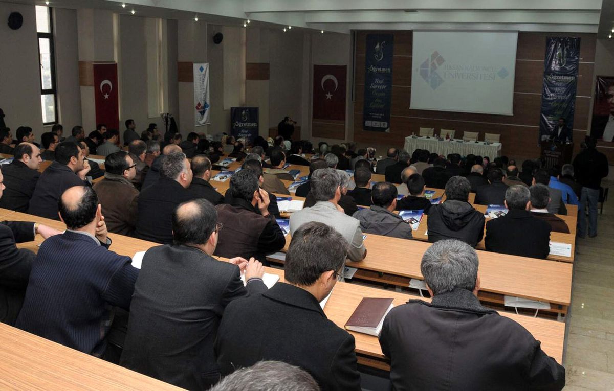 7. Öğretmenler Sempozyumu