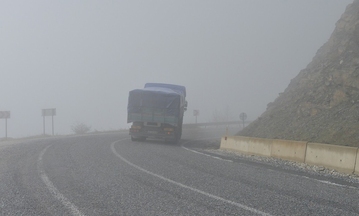 Bozdağ Sis Altında