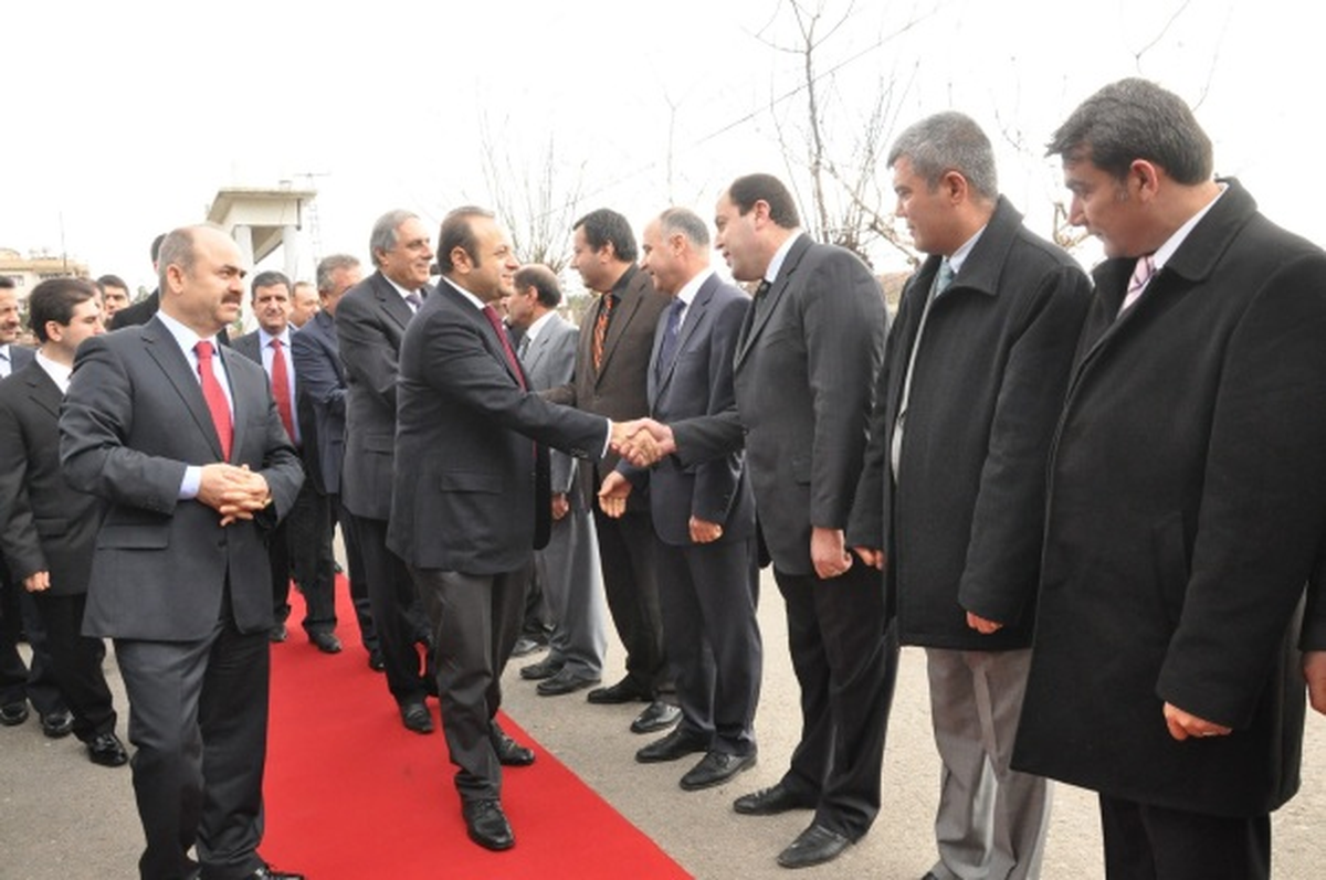 Egemen Bağış Vali Ahmet Aydın\'ı Ziyaret Etti.