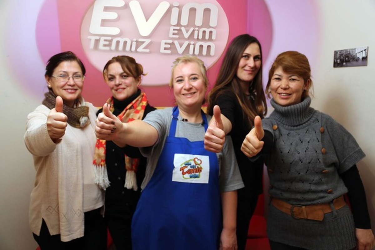 Ev Hanımları Samanyolu TV\'de Yarışıyor
