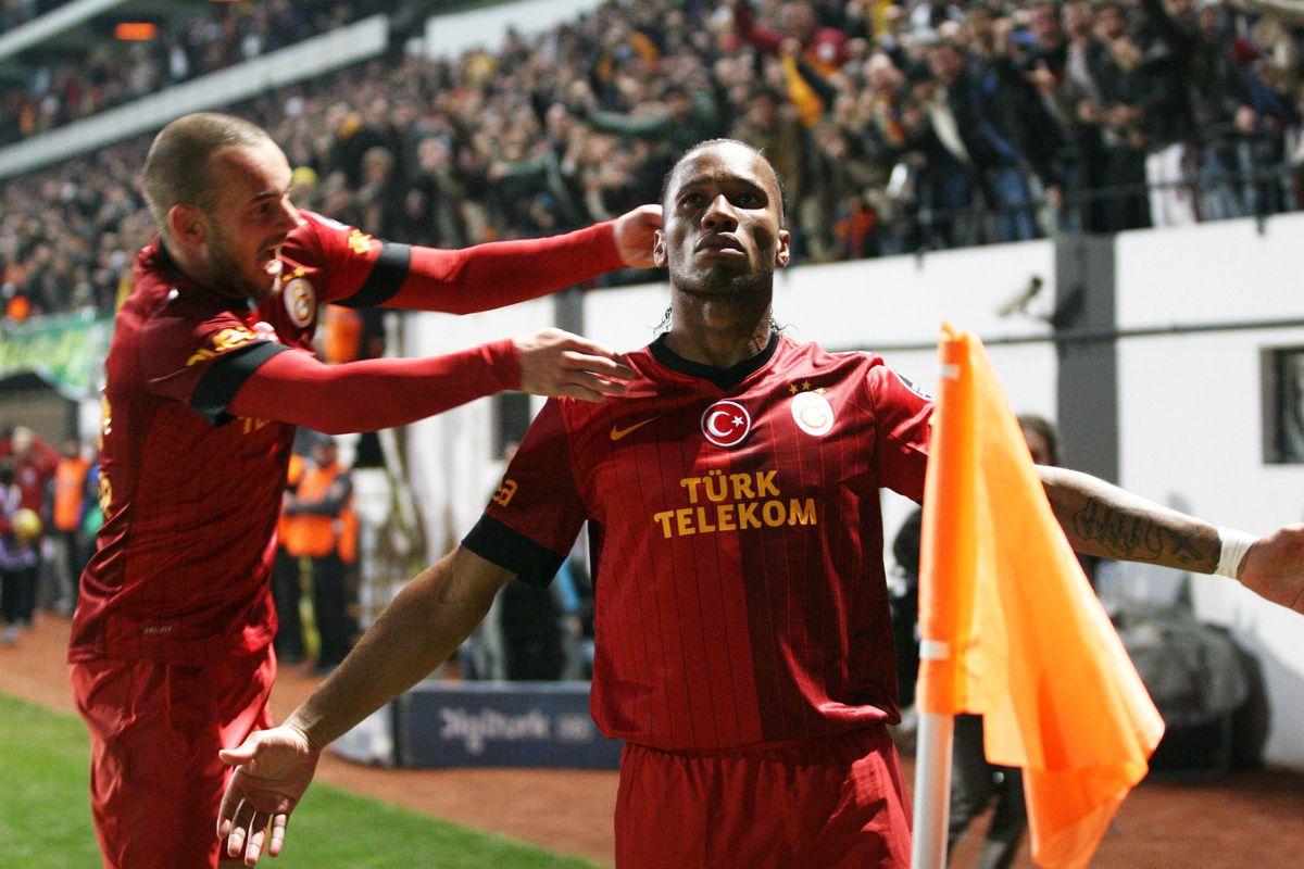 Galatasaraylı Yönetici Albayrak: "Drogba Da, Sneijder de Mükemmel Uyum Sağladı"