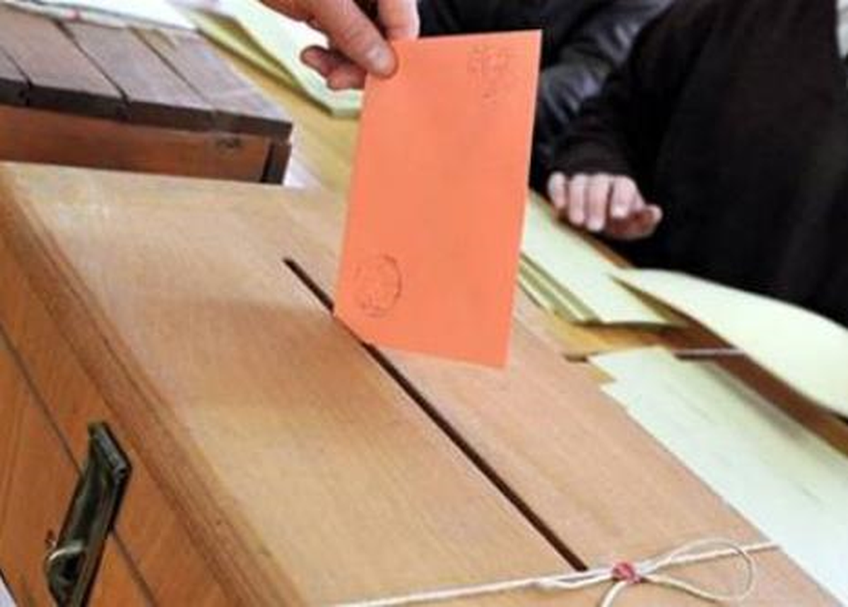 Güney Kıbrıs Yarın Sandığına Gidiyor