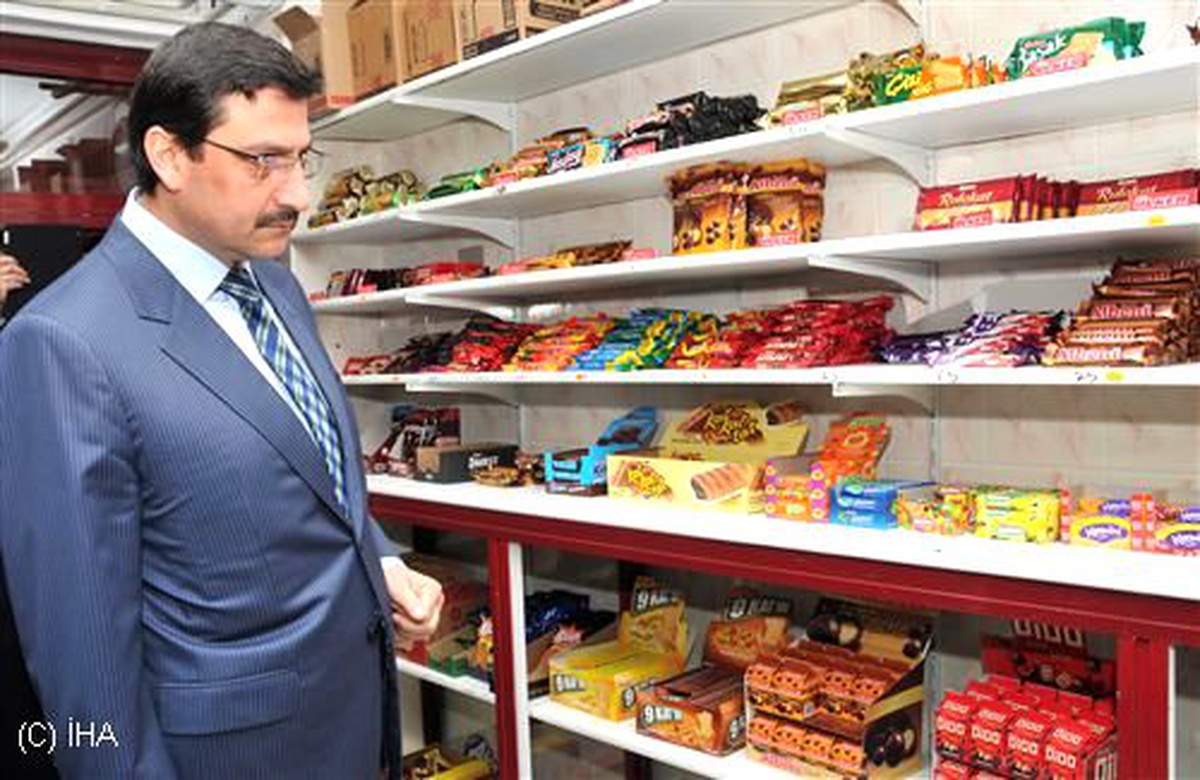 Keçiören Belediye Başkanı Ak, Okul Kantinlerini Denetledi