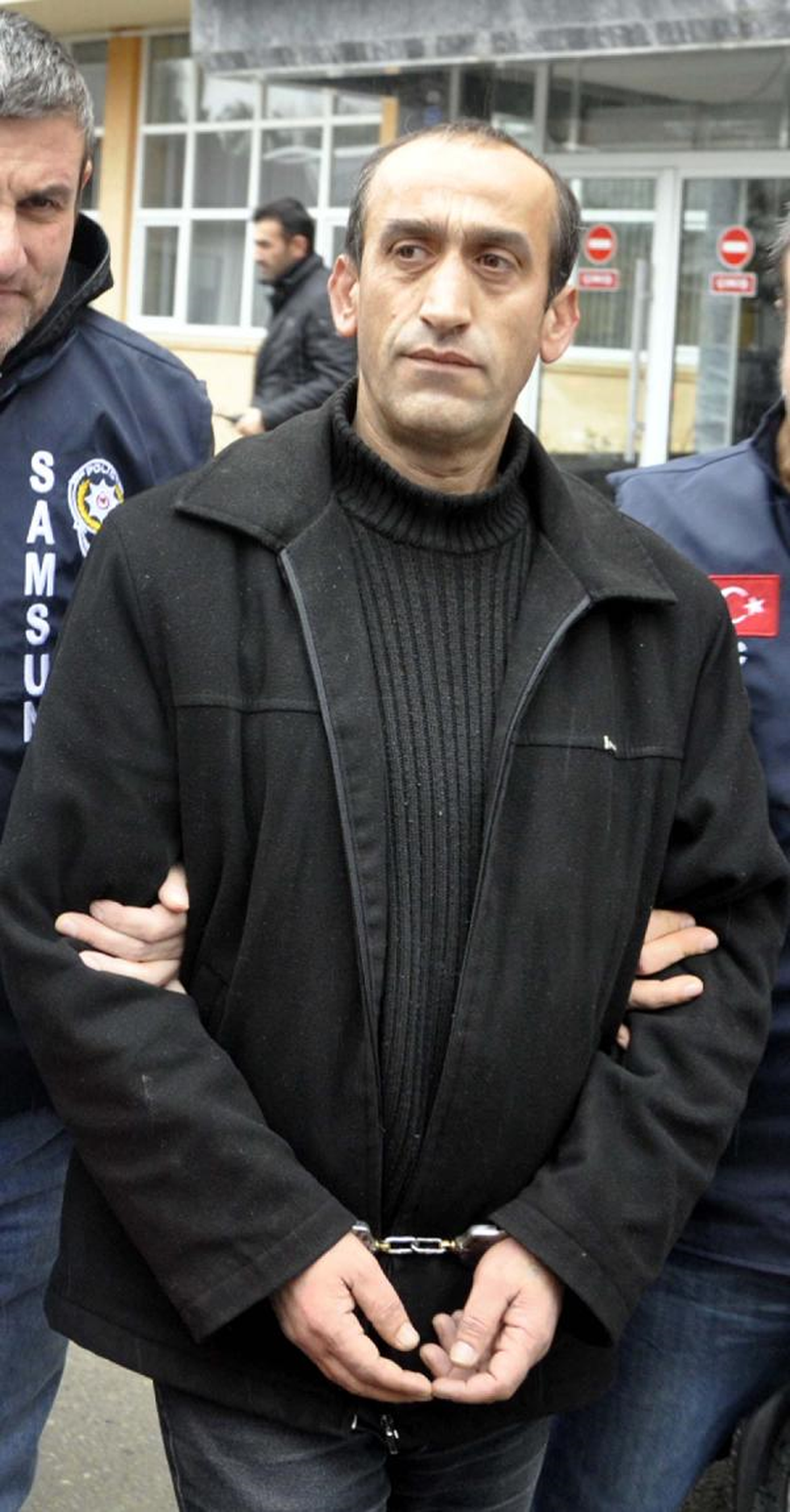 Kendisine Dönmeyen Eski Sevgiliye 6 El Ateş Etti, "Hak Ettiği İçin Vurdum" Dedi