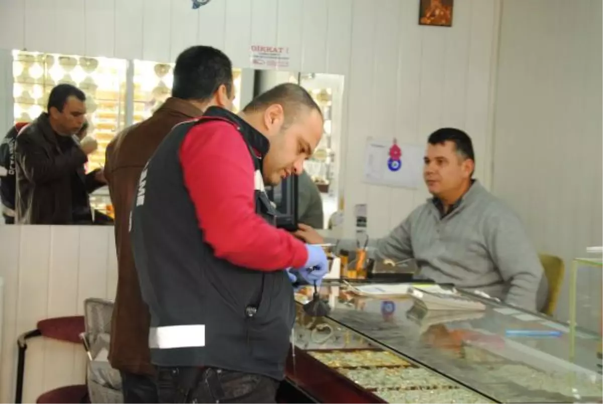 Nişanlanmaya Gelen Asker, Kuyumcuda Soygun Girişiminde Bulundu