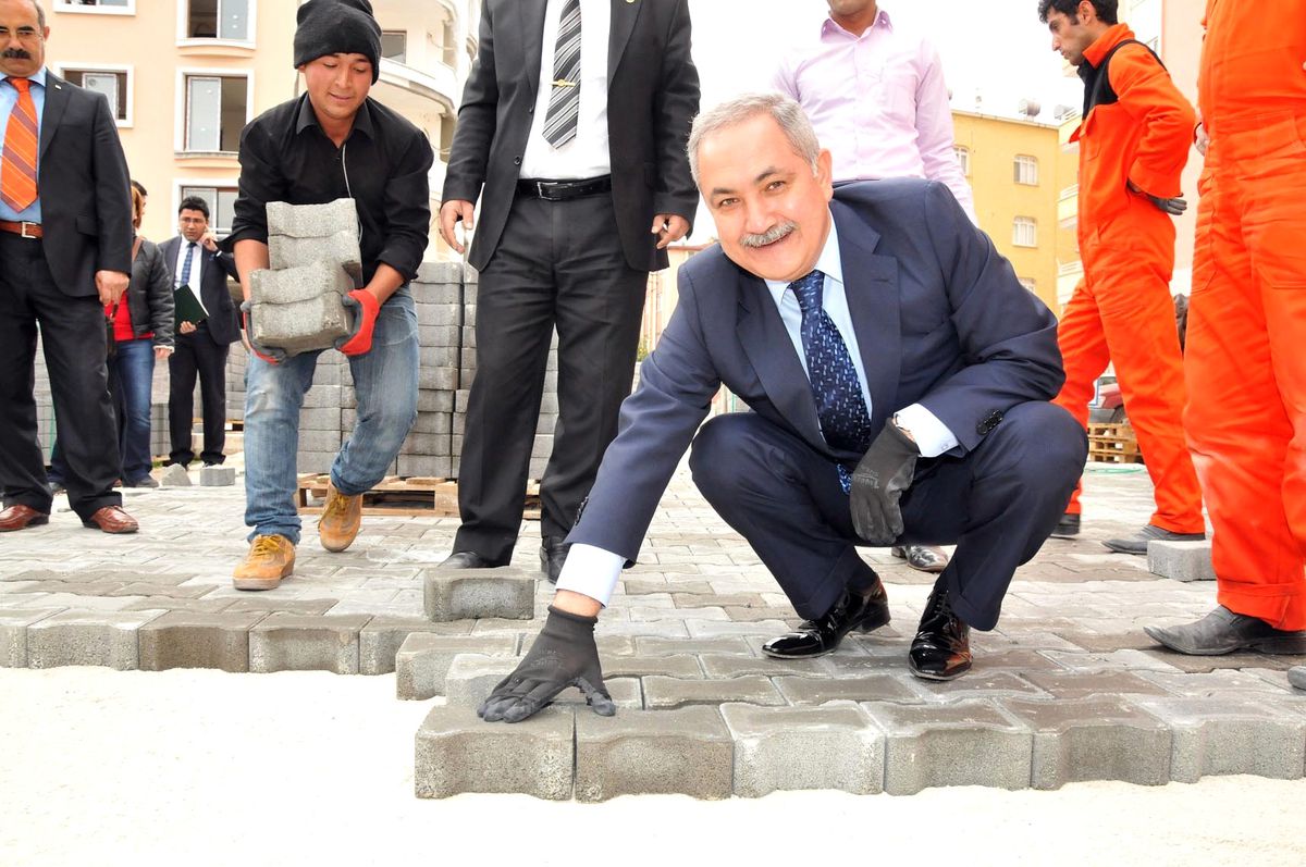 Osmaniye\'de Parke Yol Seferberliği Başladı