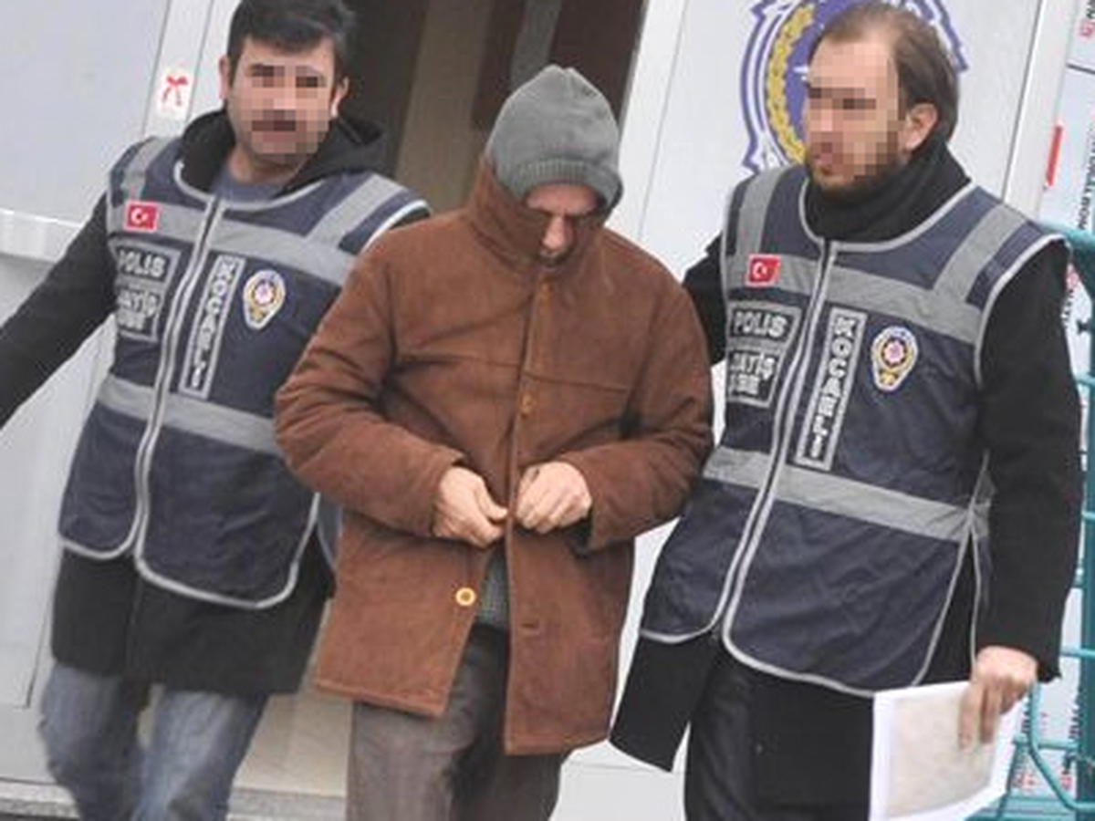 Taciz İçin Gazeteye İş İlanı Verdi