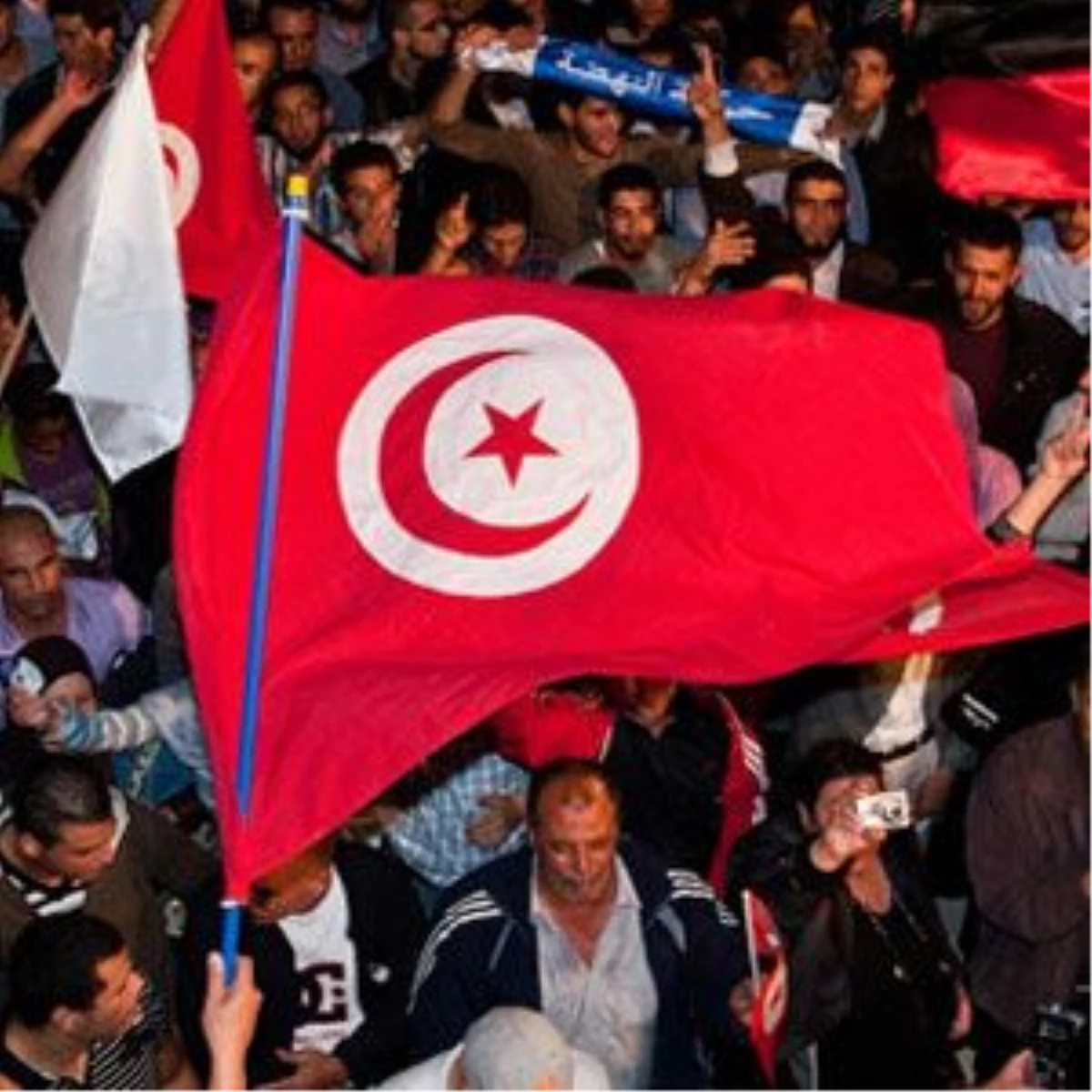 Tunus\'ta Hükümet Krizi