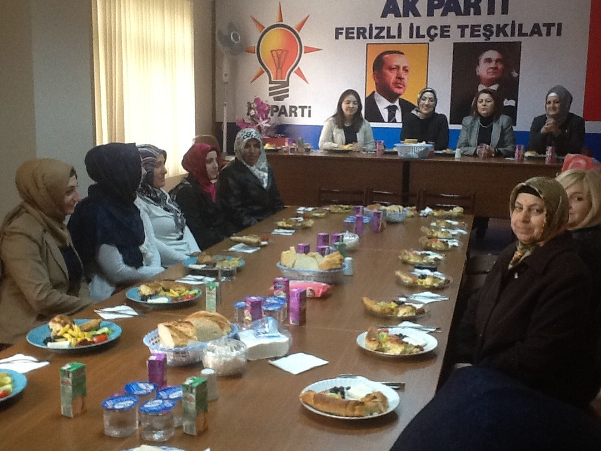 Ak Partili Kadınlar Has Partili Kadınlarla Kaynaşıyor