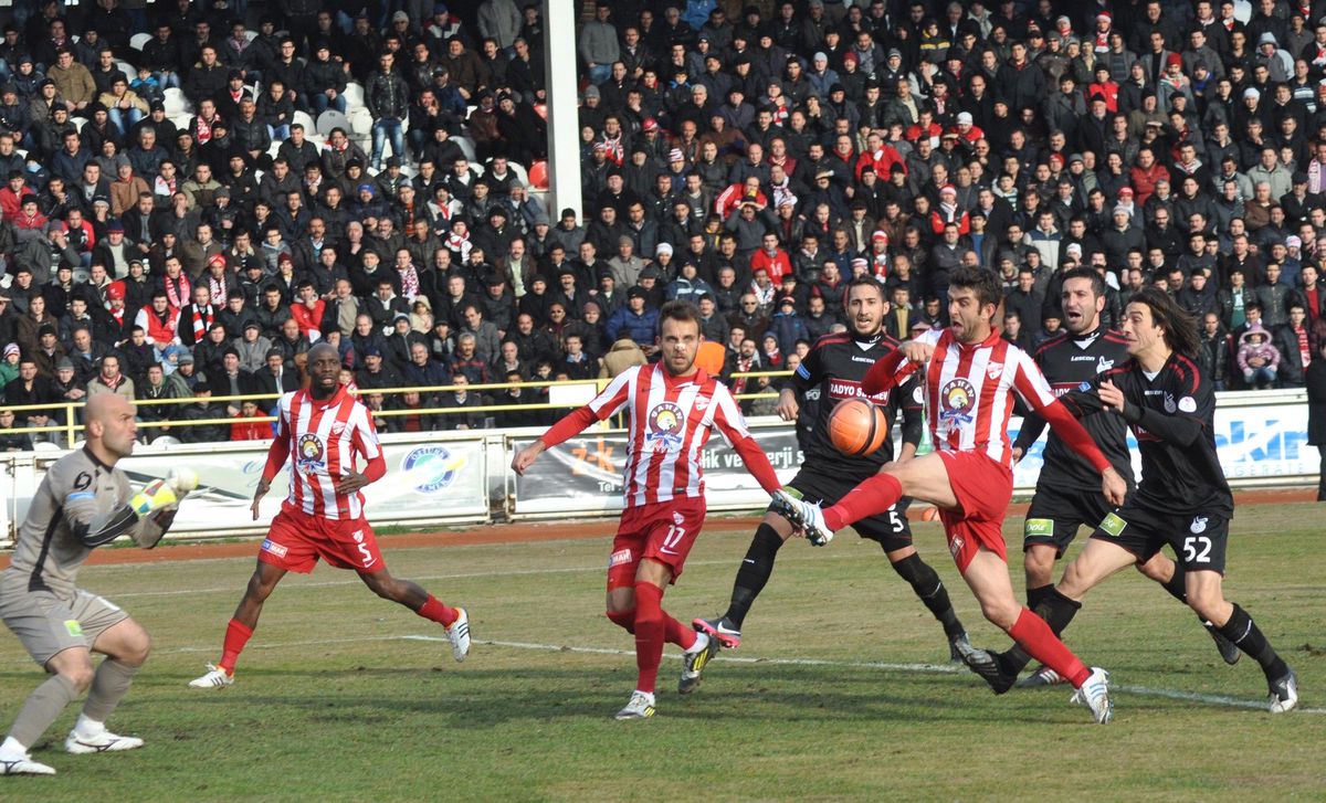 Futbol: PTT 1. Lig