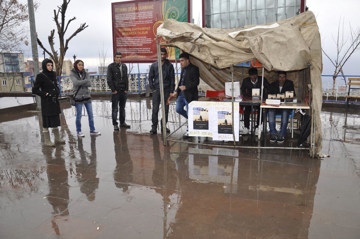 Gerçek Hikayeden Yazdığı Şiir Kitabı Yayınlandı