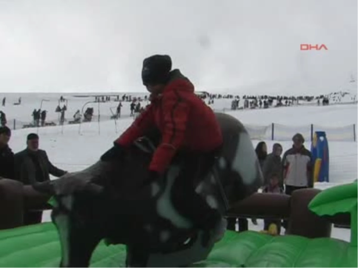 Kayseri Erciyes Kar Festivali Sürüyor