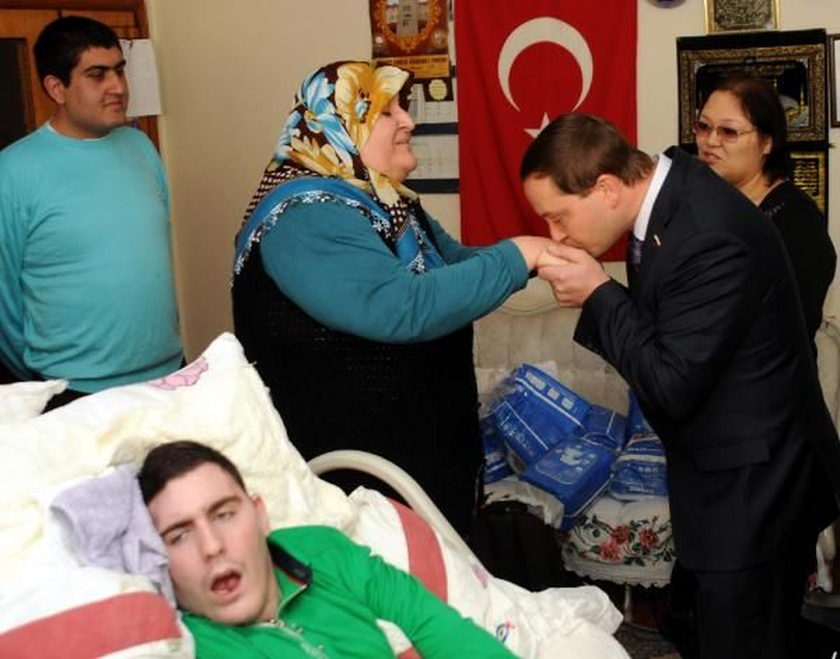 \'Kutsal Kadın\' İlan Ettiler