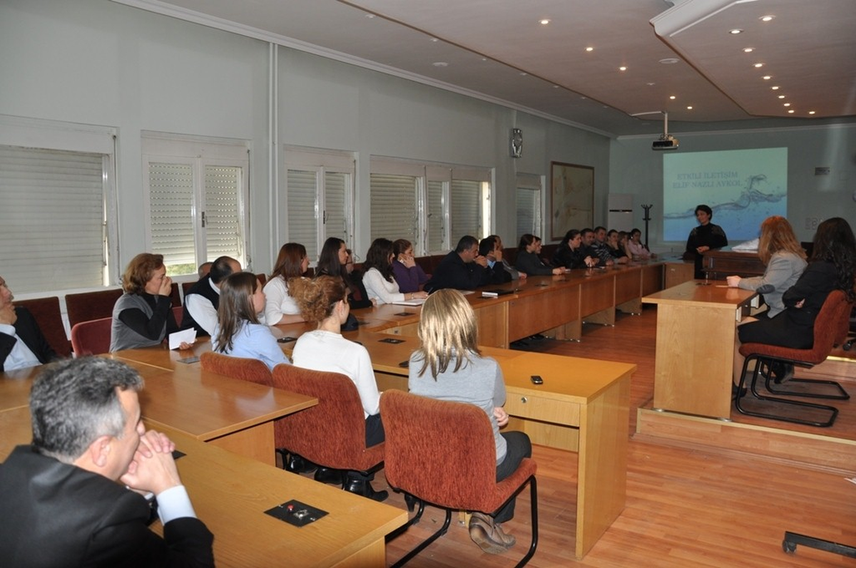Belediye Personeline Hizmetiçi Eğitim Semineri