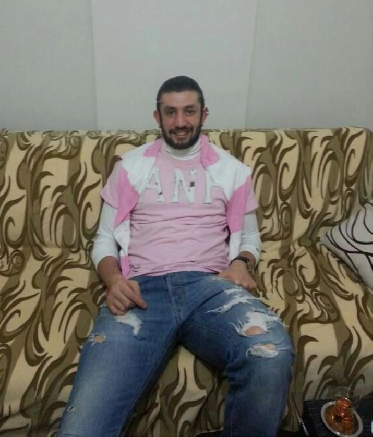 Mersin İdmanyurtlu Mustafa\'yı, Futbol Aşkı Ayağa Kaldırdı
