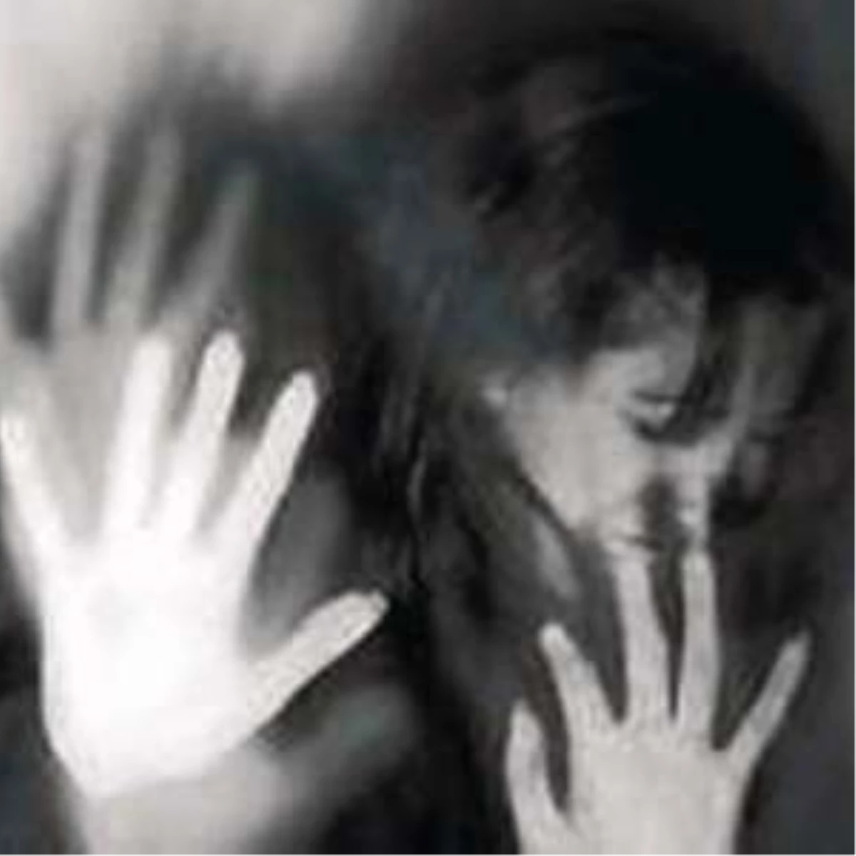 Arkadaşlık Sitesinde Tanıştığı Kadına Tecavüz Etti
