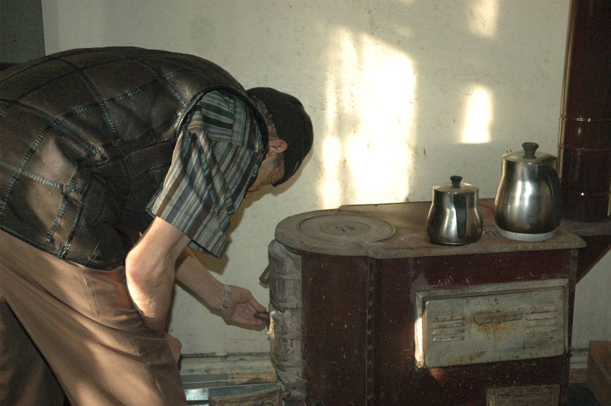 Cezaevine Girdi, 3 Çocuğunu ve Eşini Kaybetti, Kimsesiz Kaldı