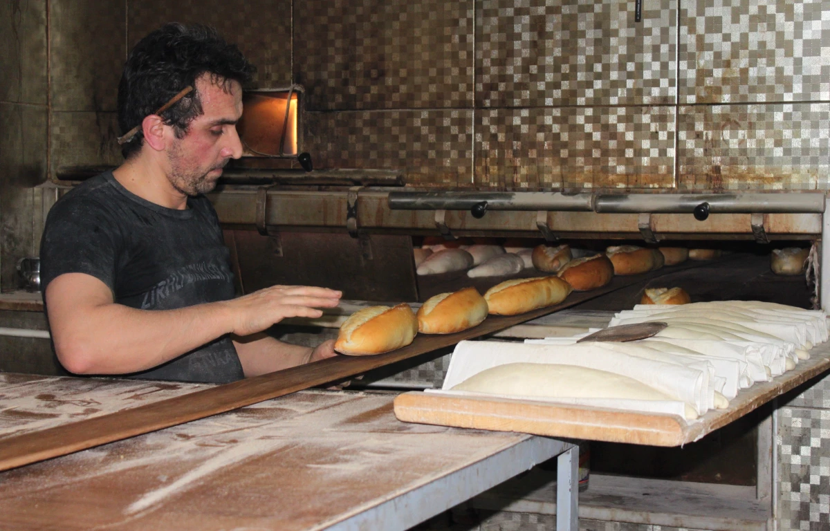 İstanbul\'da Ekmek Zamlandı