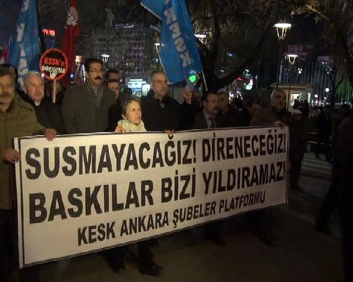 Kesk, Gözaltıları Protesto İçin Adalet Bakanlığına Yürüdü