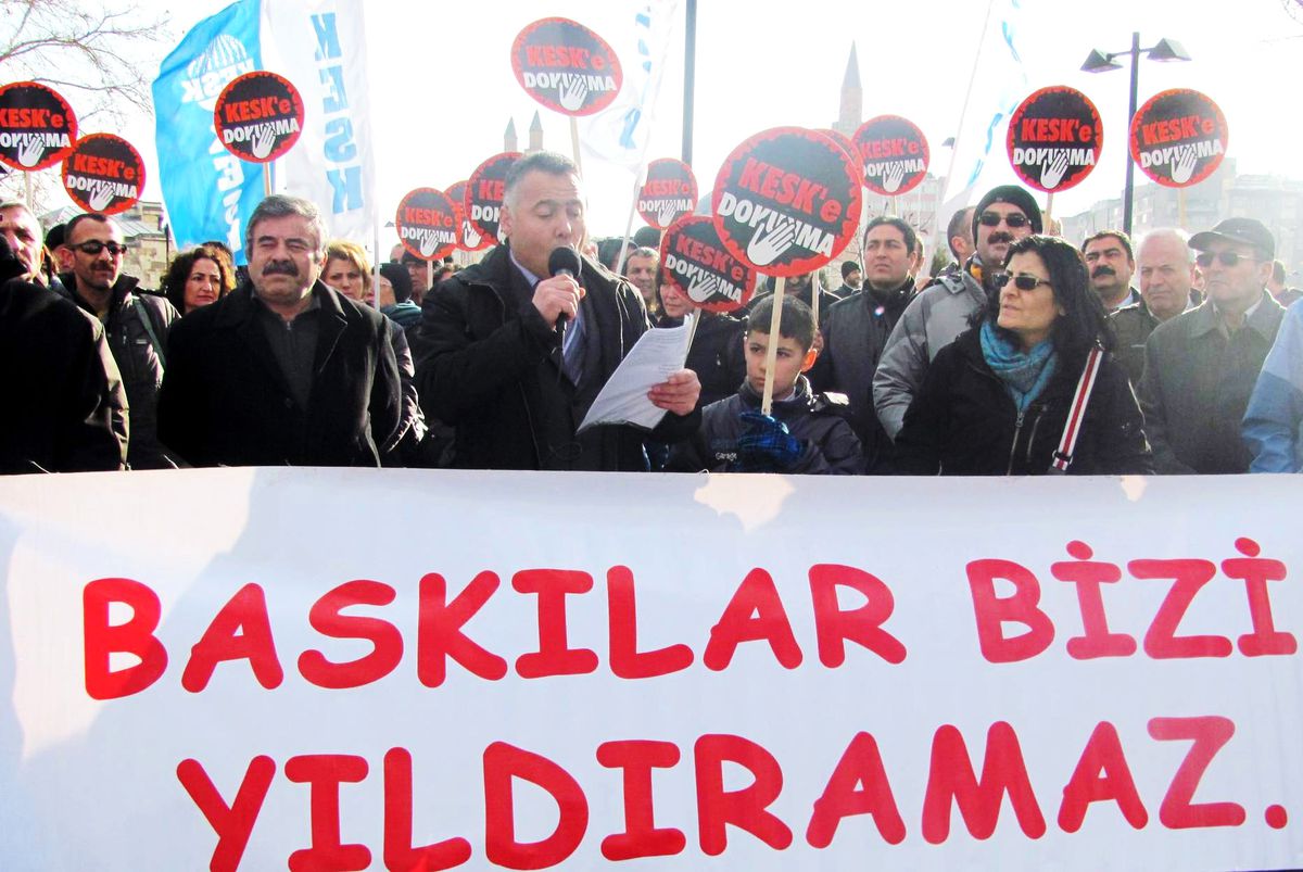 Kesk Üyelerinden Operasyonlara Tepki