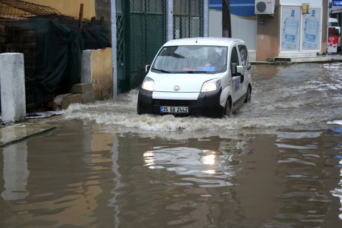 Meteorolojiden Kar ve Sel Uyarısı