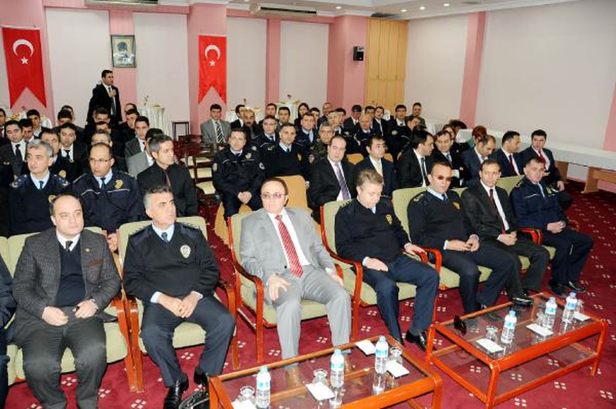 Şanlıurfa\'da 29 Polise Sertifika