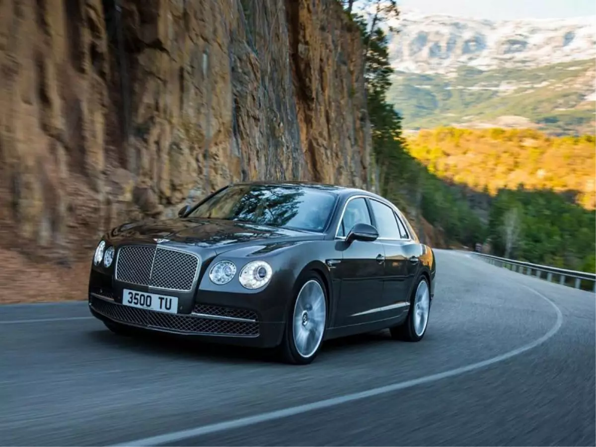 Bentley Lüksü Performans ile Buluşturdu