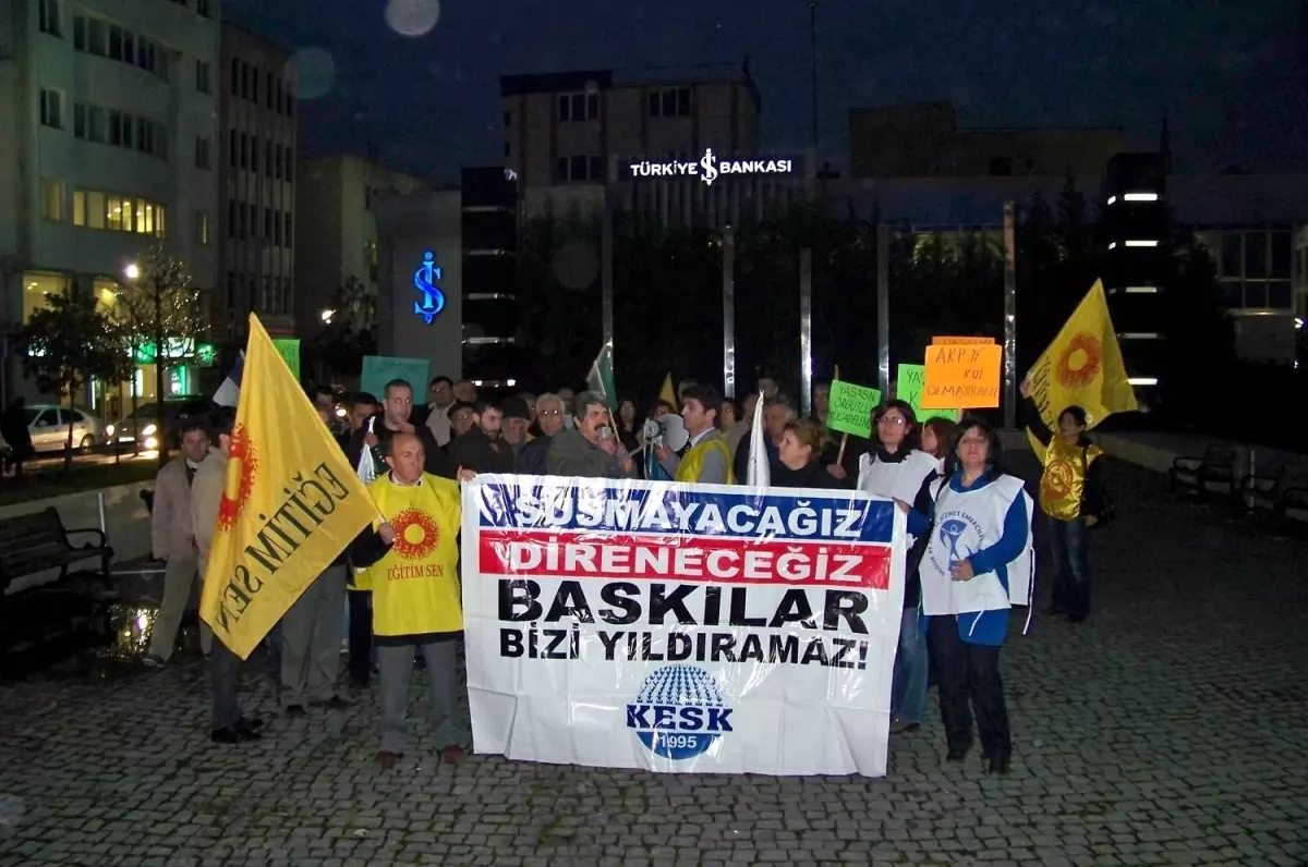 Kesk, Gözaltıları Protesto Etti