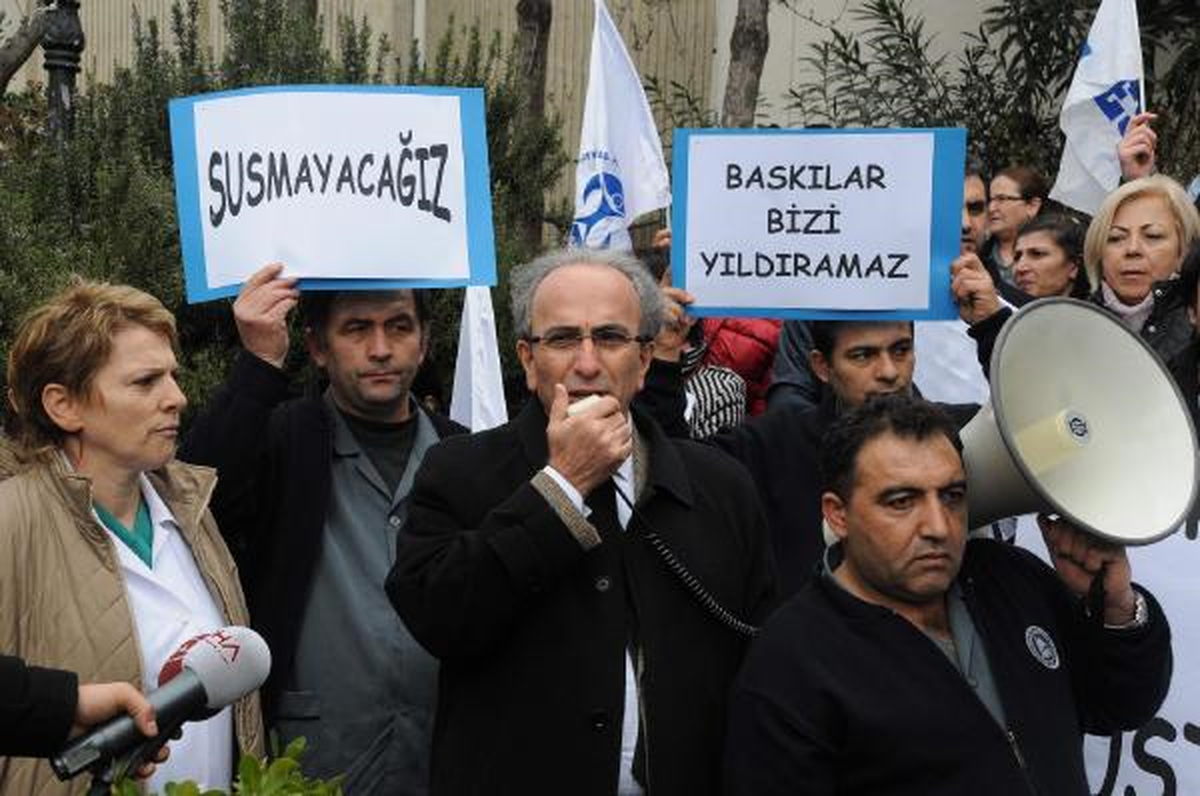 Sağlık Çalışanlarından Operasyon Protestosu