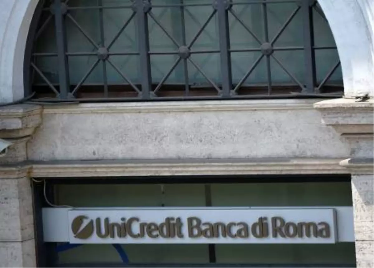 Unicredit 350 Şubeyi Kapatacak