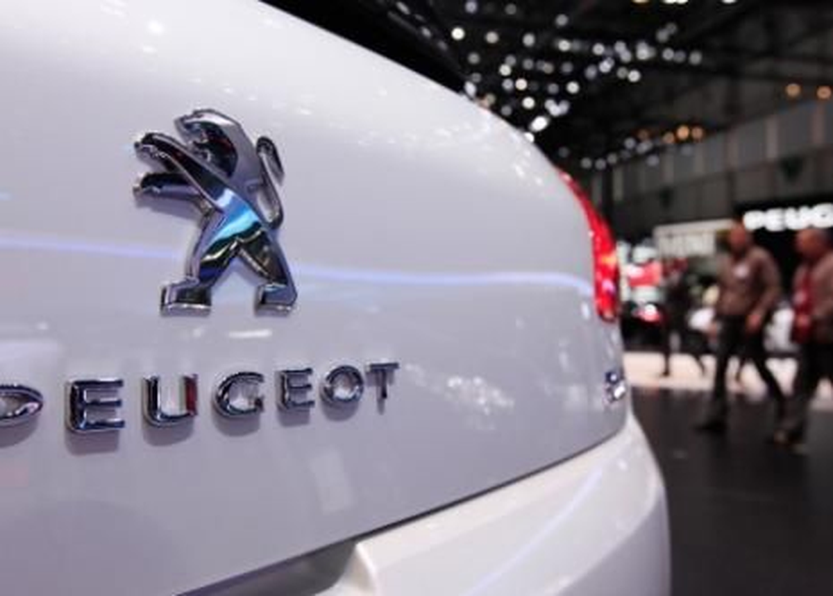 5 Yaş ve Üzeri Peugeot\'lara Özel Fiks Bakım Paketleri