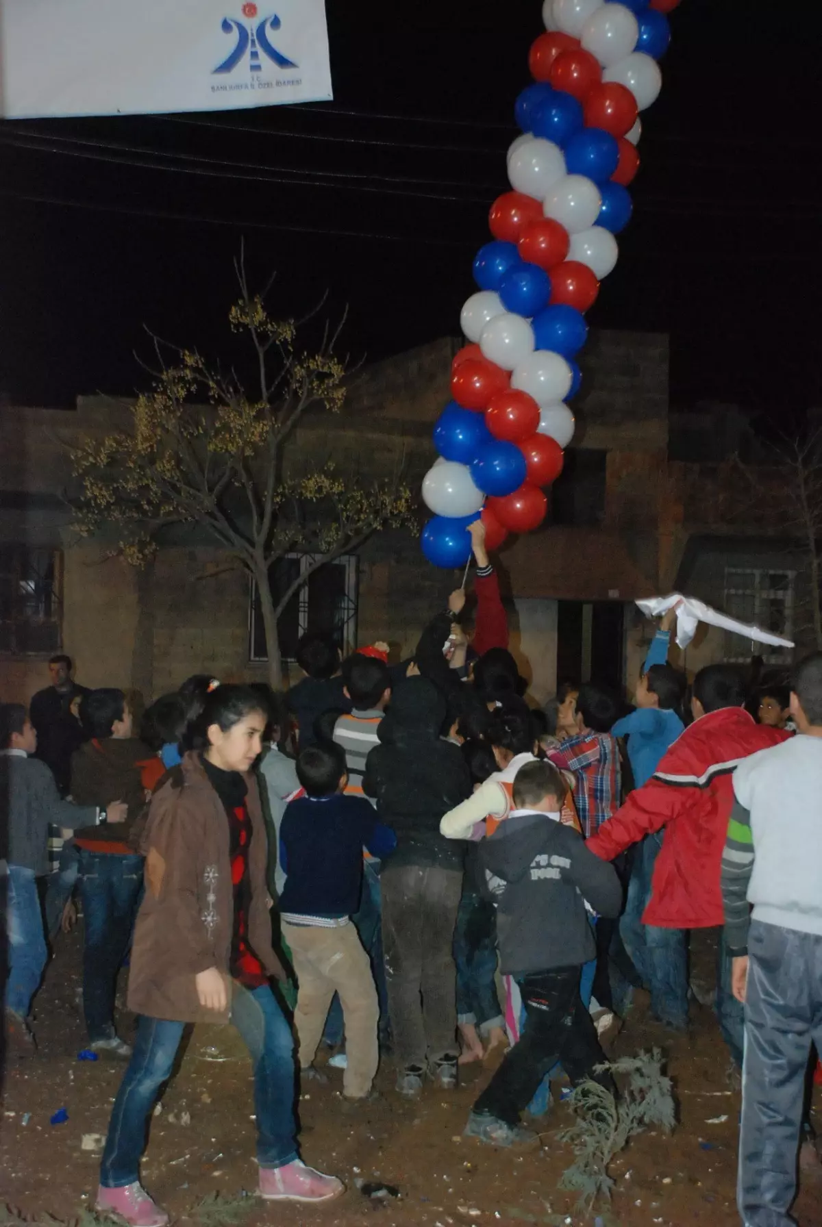 Çocukların Balon İzdihamı