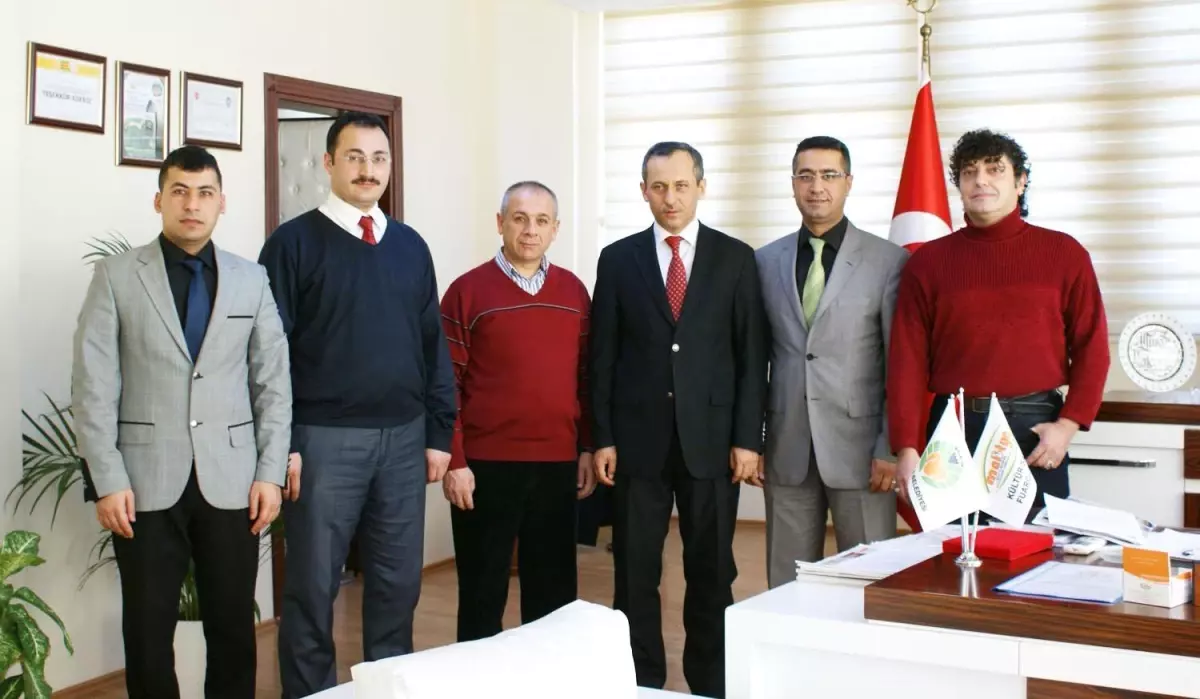 Eğitime Katkıya Plaket