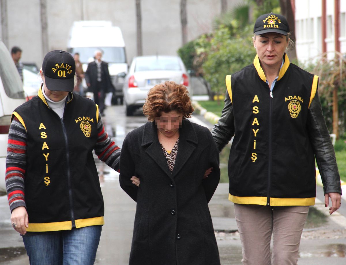 Fuhuş Çetesinin Kasası Kadına 24 Yıl 7 Ay Hapis Cezası