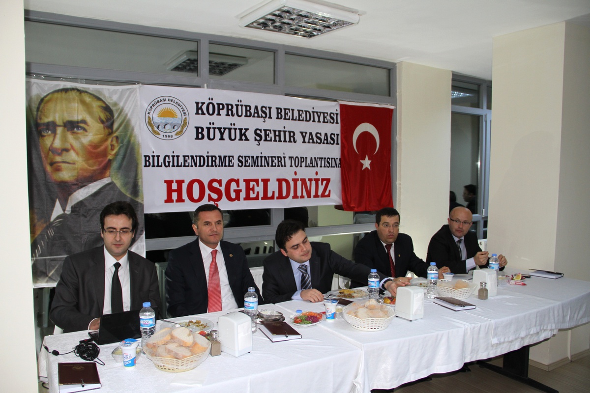 Köprübaşı Köylerine Büyükşehir Yasası Anlatıldı