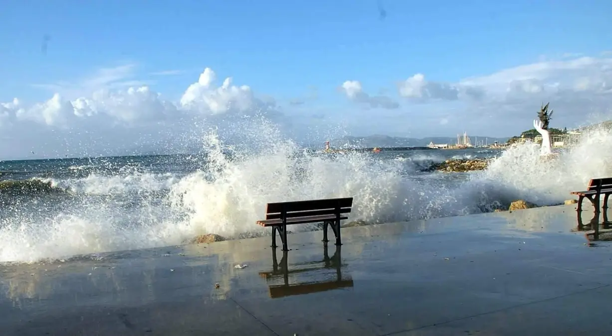 Meteoroloji\'den Fırtına Uyarısı