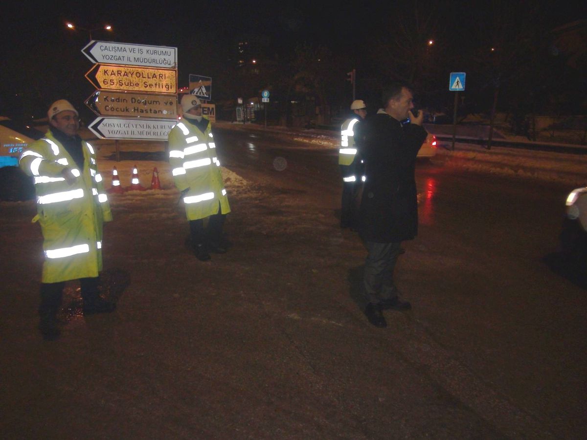 Yozgat-Sivas Karayolu 2,5 Saat Trafiğe Kapalı Kaldı