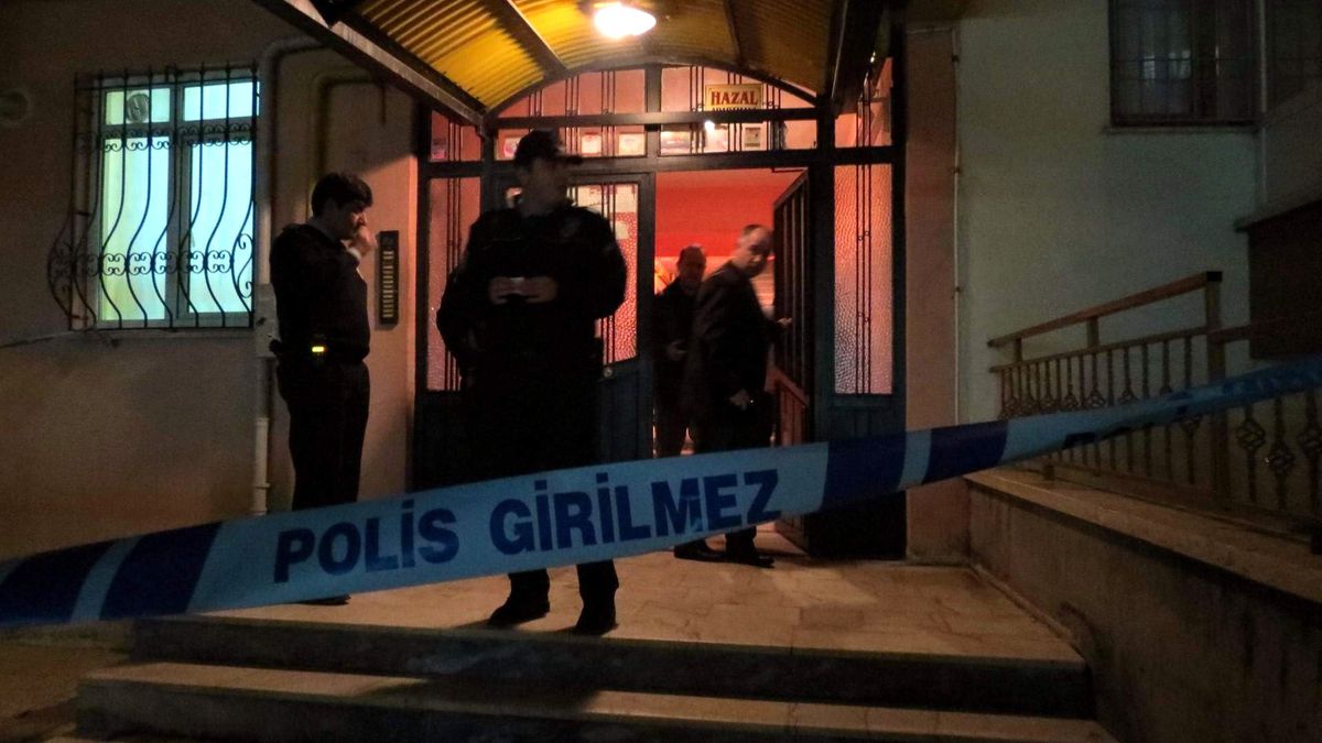 Genç Kadın Evinde Ölü Bulundu