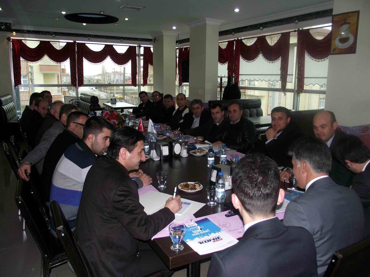 Kulu\'da Genç İş Adamları İstişare Toplantısı