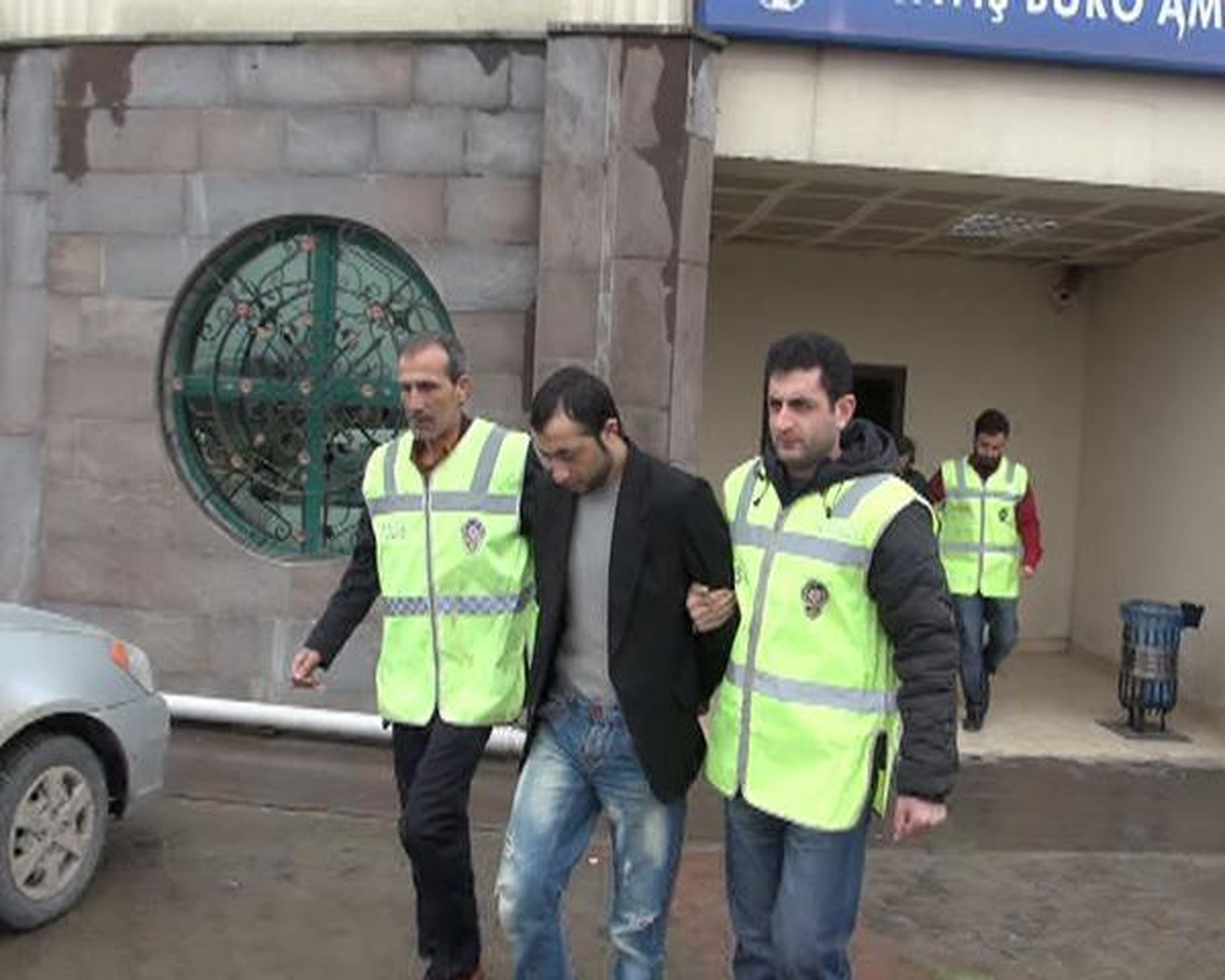 / Önce Ev Kiraladılar Ardından Tünel Kazıp NATO Hattını Deldiler