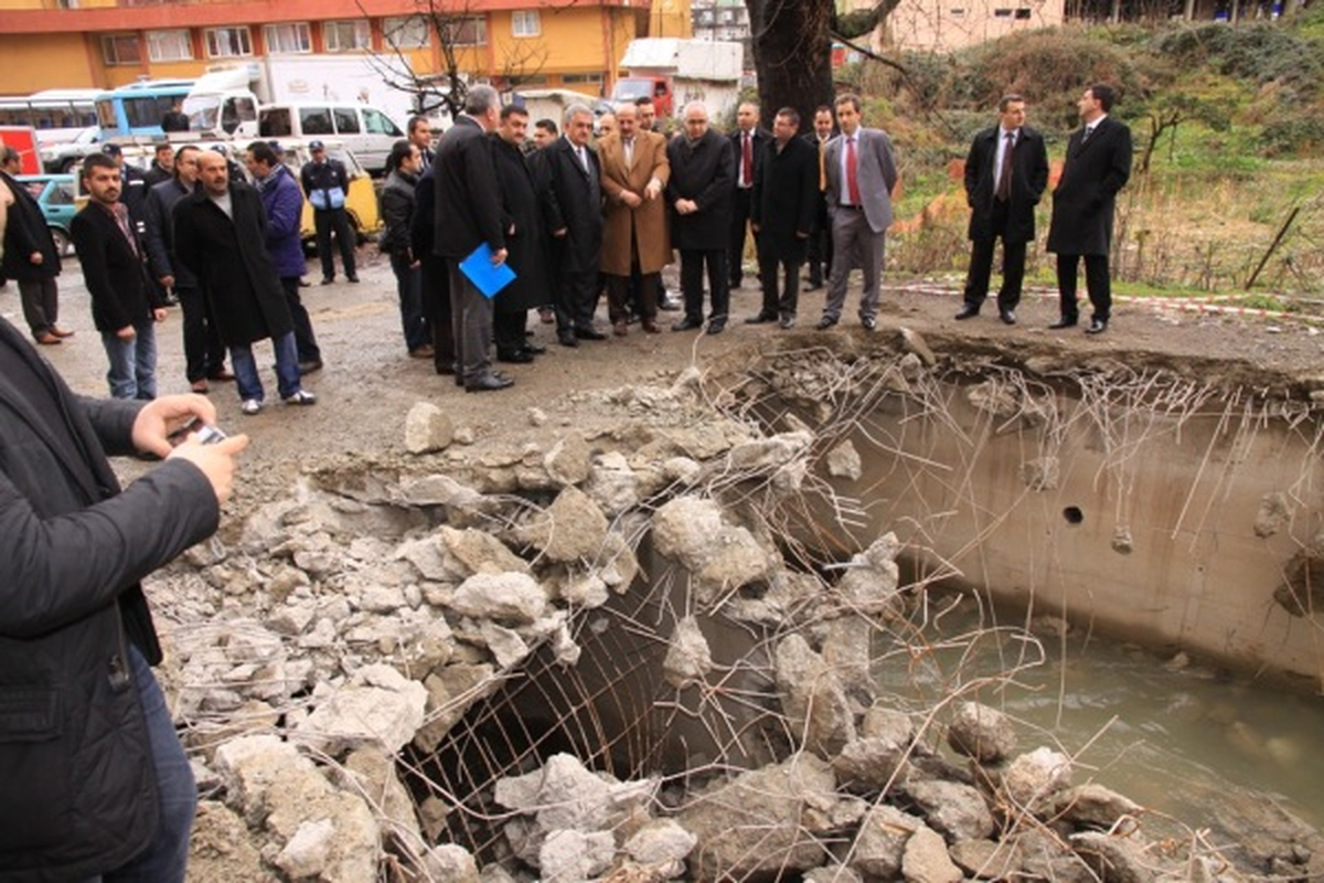 Rize\' de Derelerin Islah Çalışması Başladı