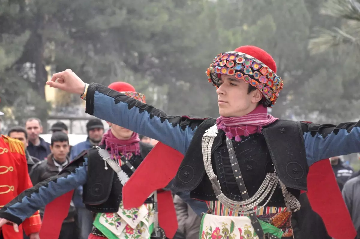 Soma'da 2. Alışveriş Festivali Başladı