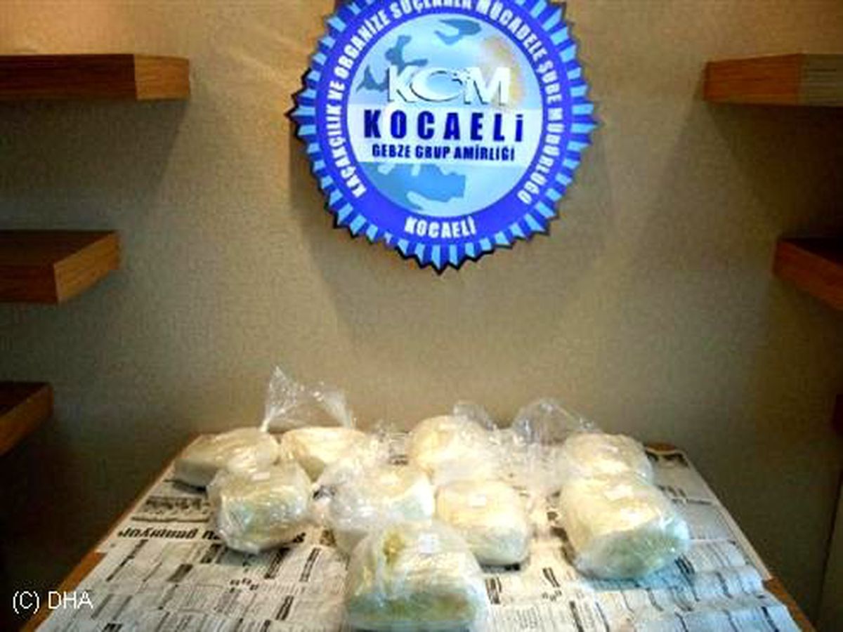 Yolcu Otobüsündeki Valizde 11 Kilo Esrar