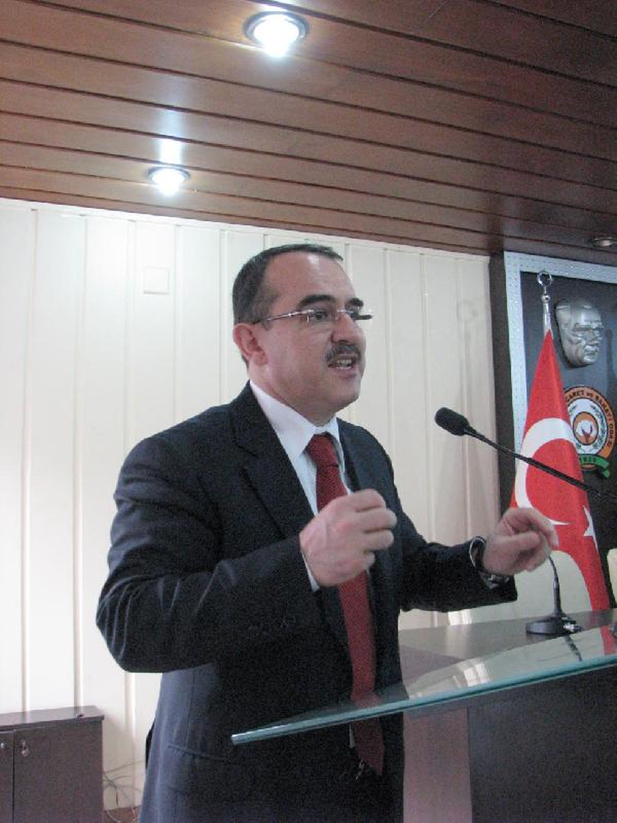 Adalet Bakanı Ergin: İnsanlara Bereket ve Zenginlik Taşımaya Çalışıyoruz