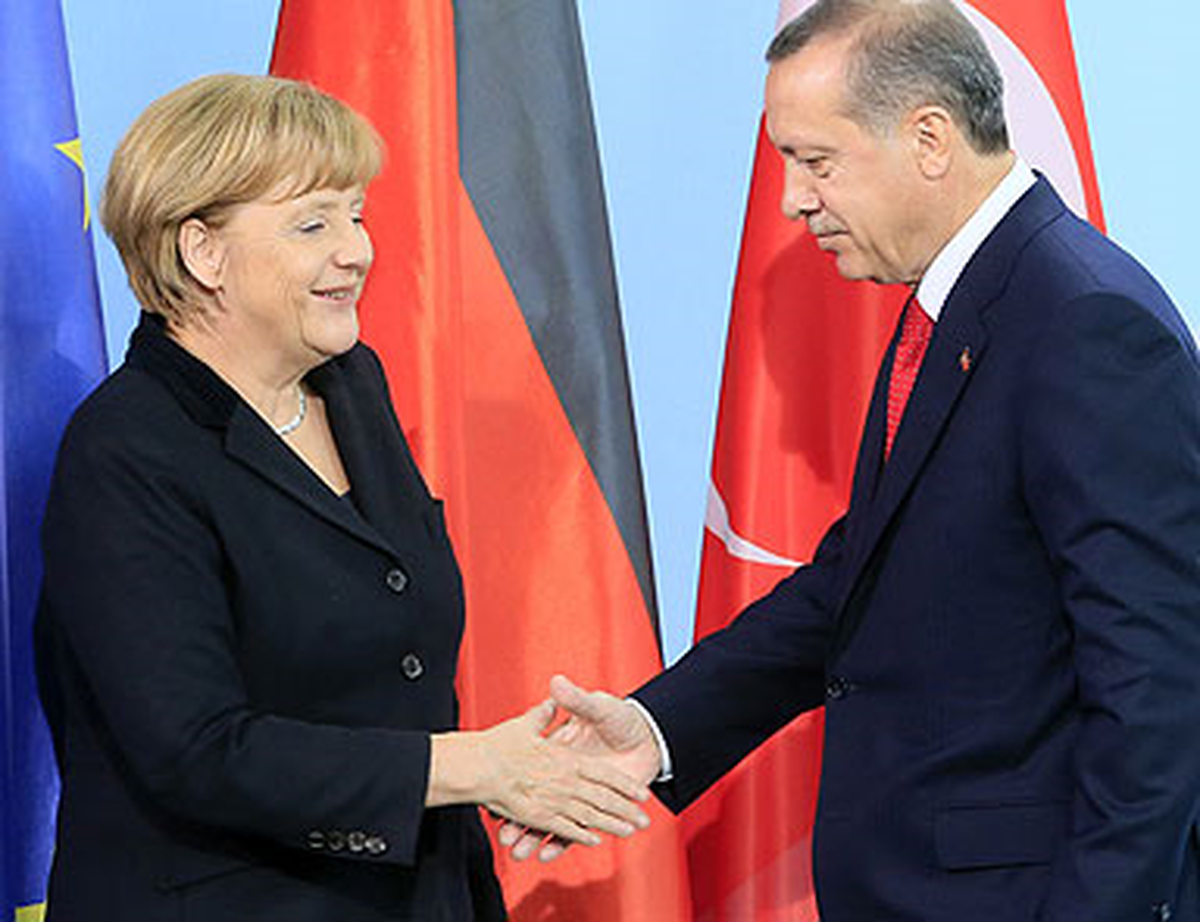Almanya Başbakanı Merkel."Yeni Bir Başlığın Açılmasından Yanayım."